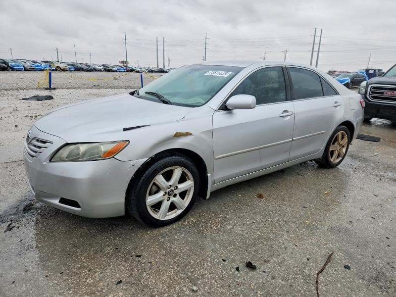 2010 Toyota Camry LE