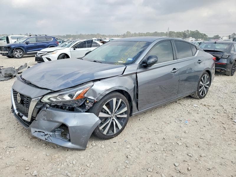 2019 Nissan Altima SR