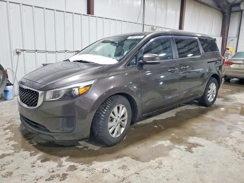 2016 KIA Sedona LX