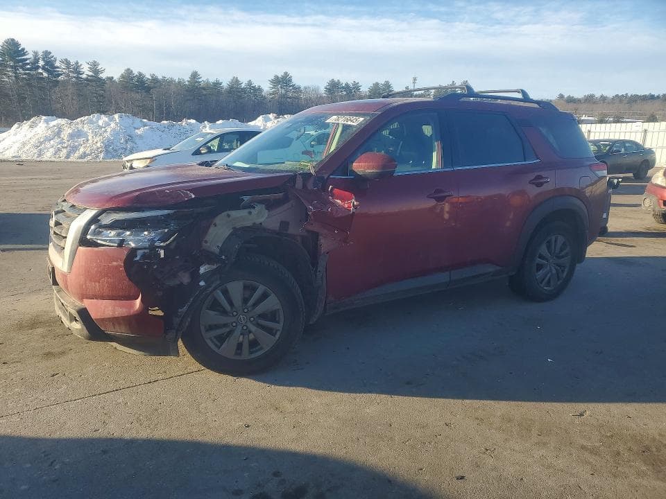 2022 Nissan Pathfinder SV