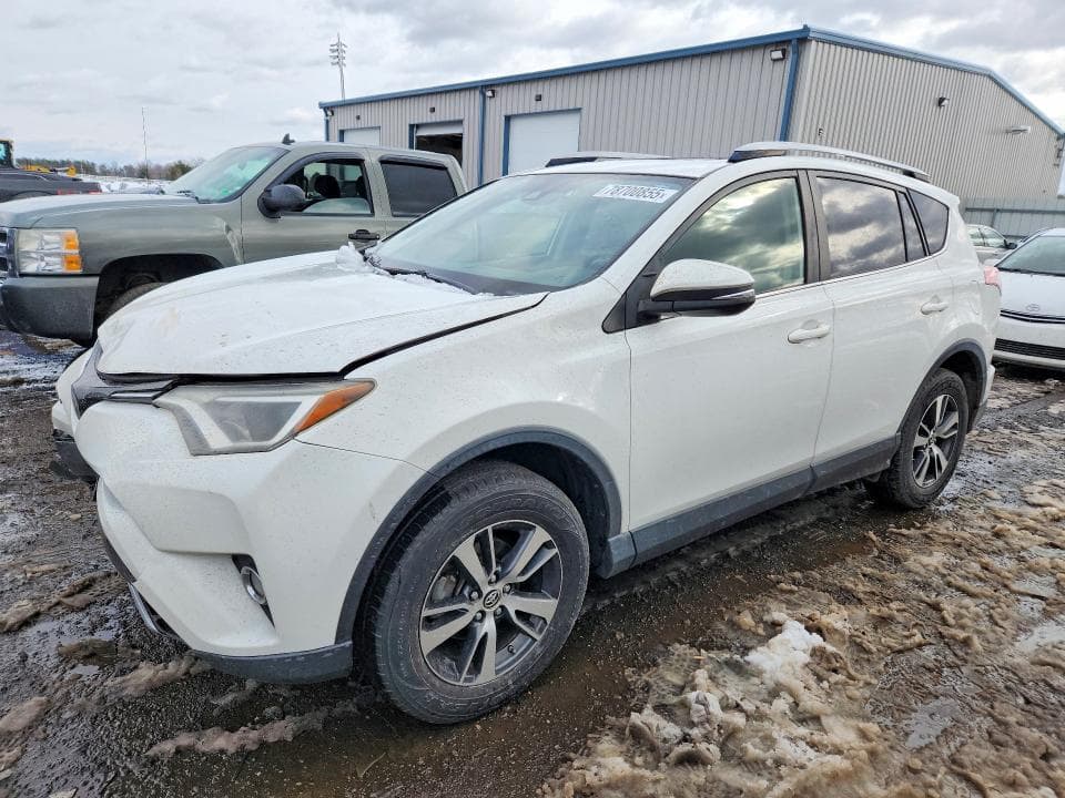 2016 Toyota RAV4 XLE