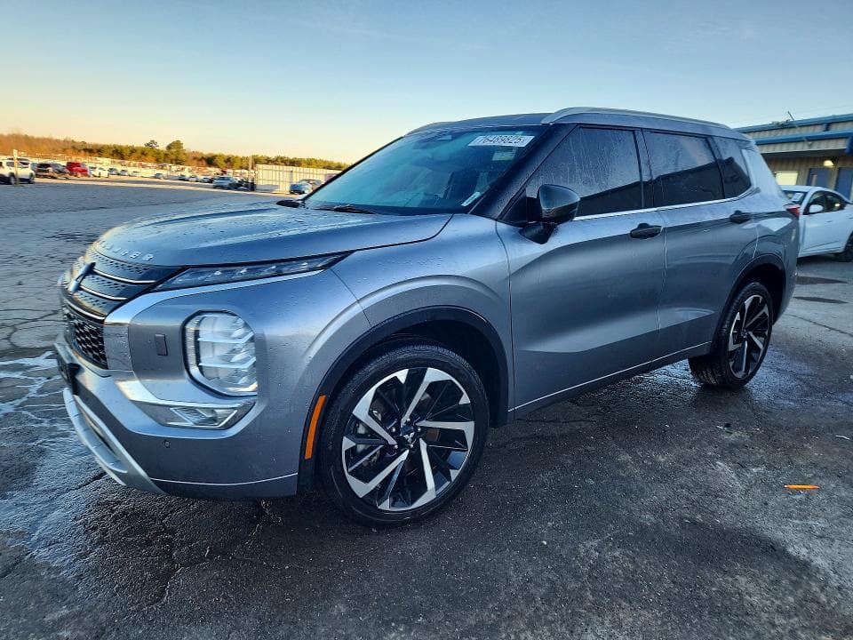 2022 Mitsubishi Outlander SEL