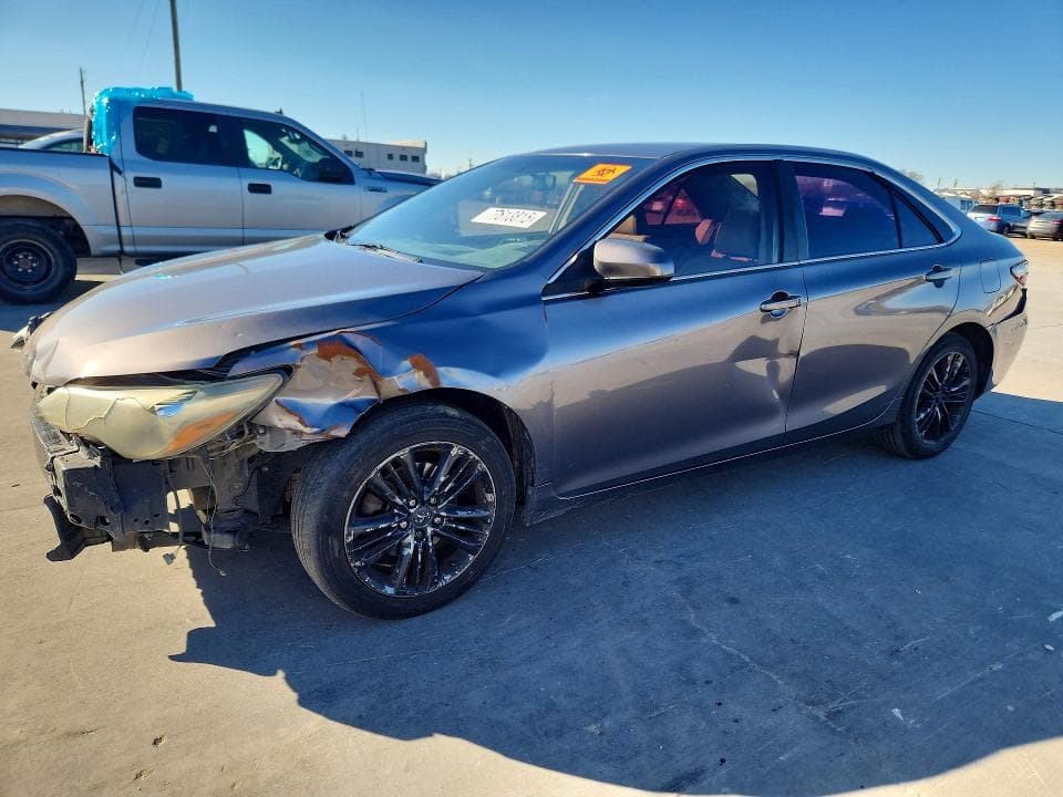 2015 Toyota Camry SE