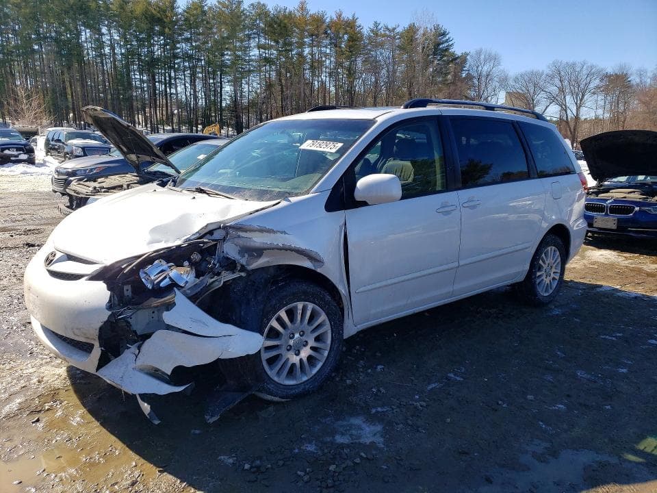 2008 Toyota Sienna XLE