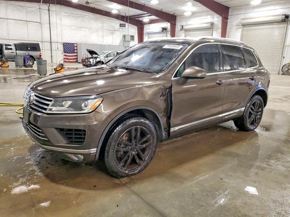 2015 Volkswagen Touareg V6