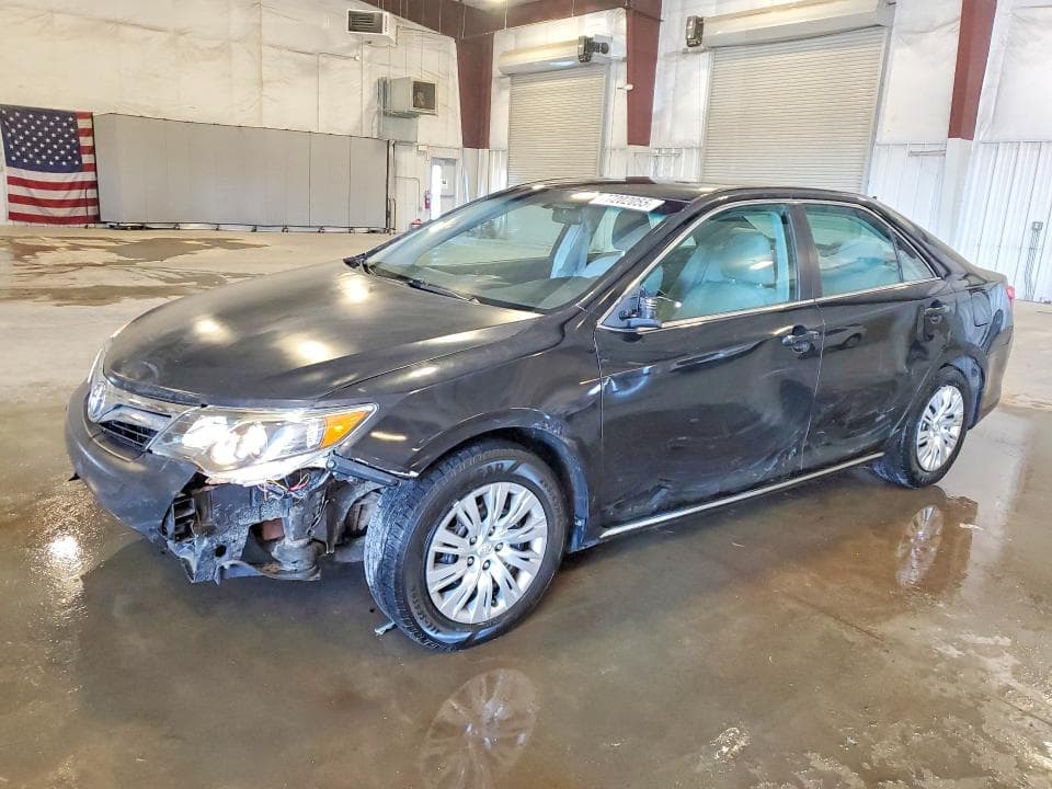 2013 Toyota Camry LE