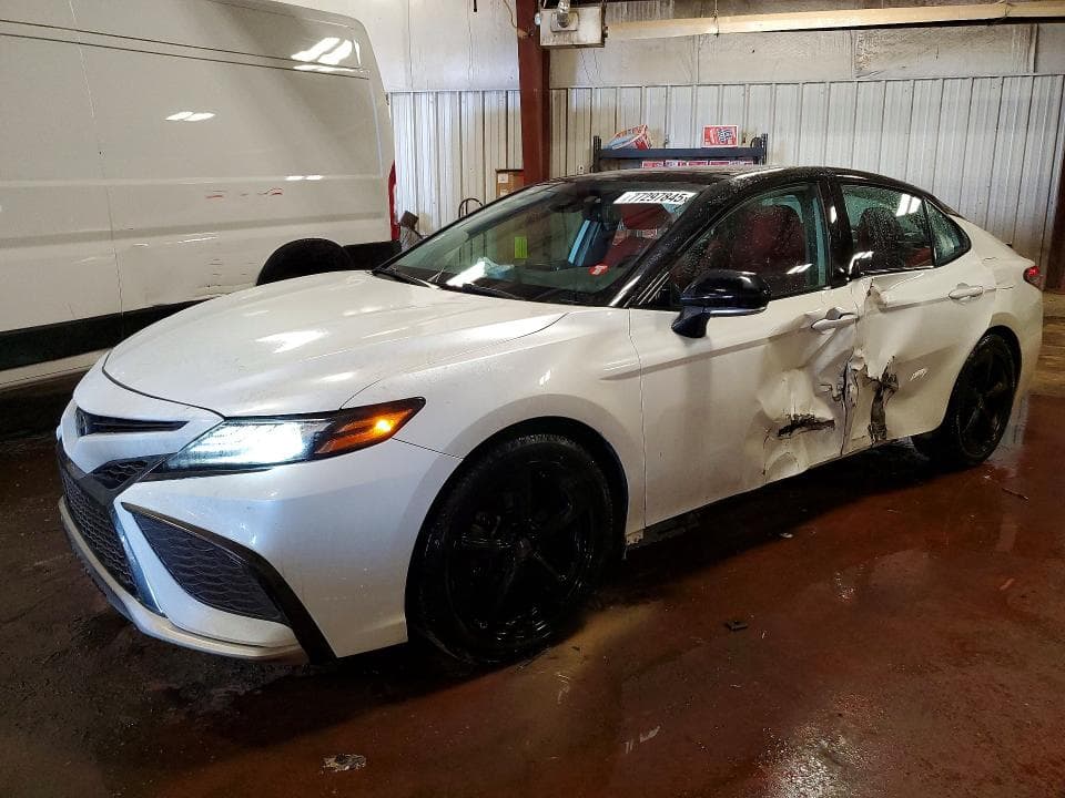 2021 Toyota Camry XSE