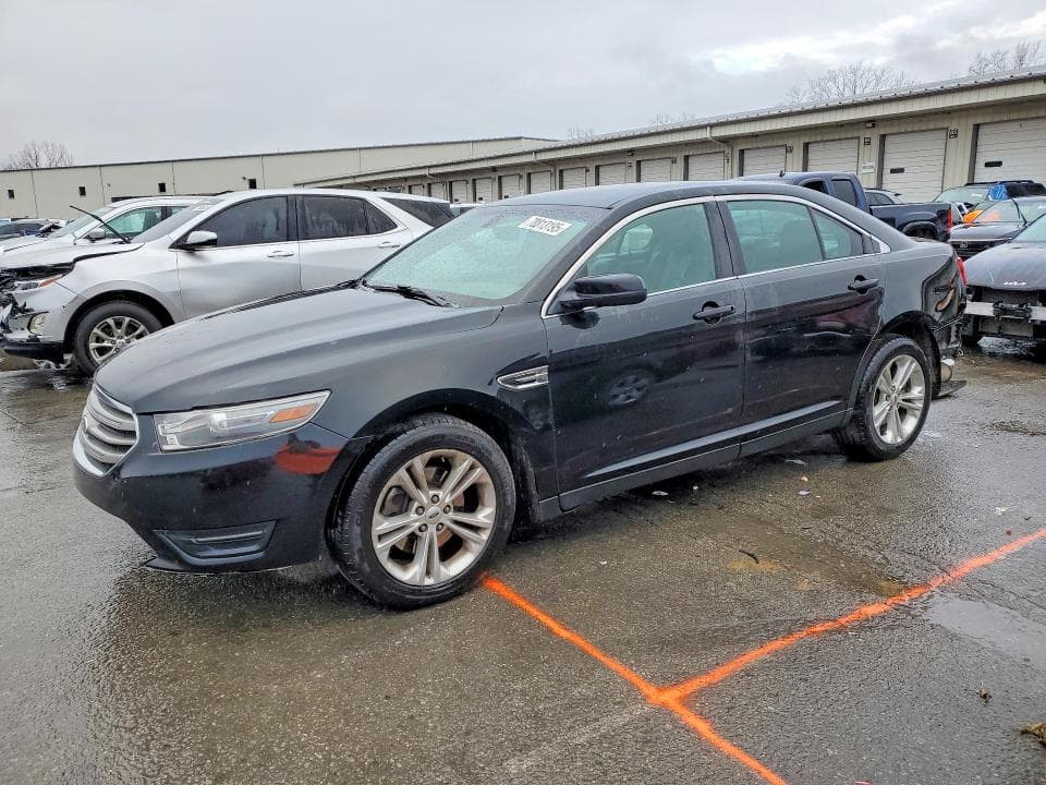 2013 Ford Taurus SEL