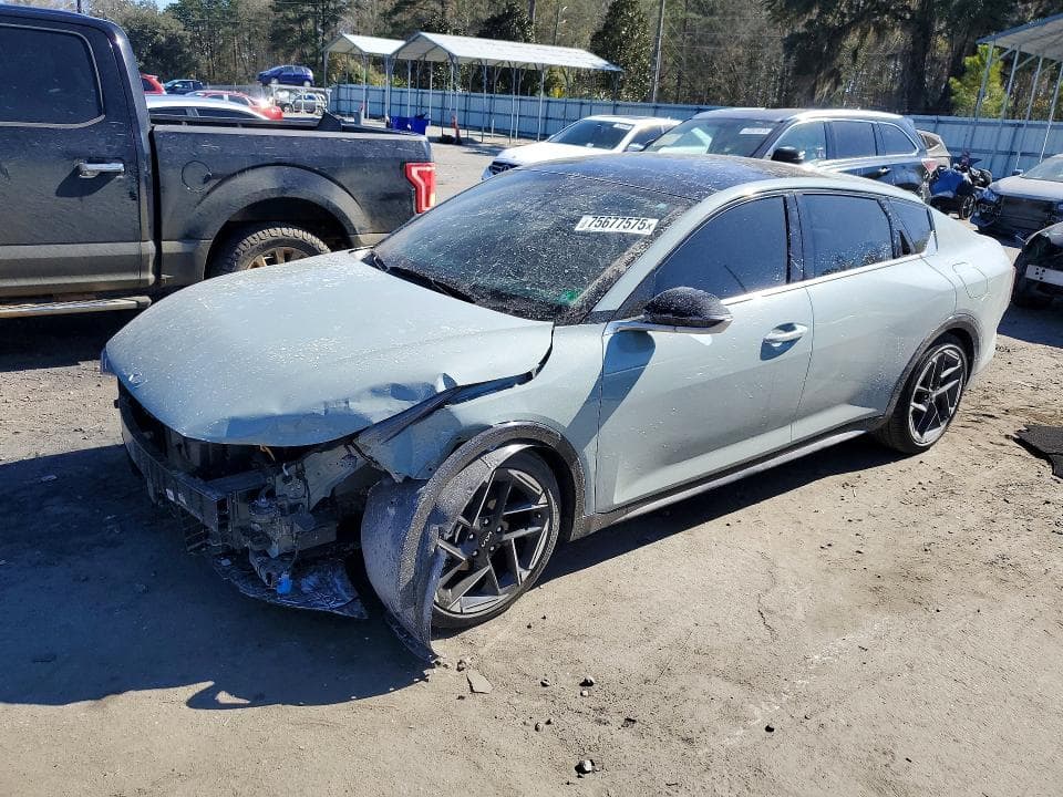 2025 KIA K4 GT Line