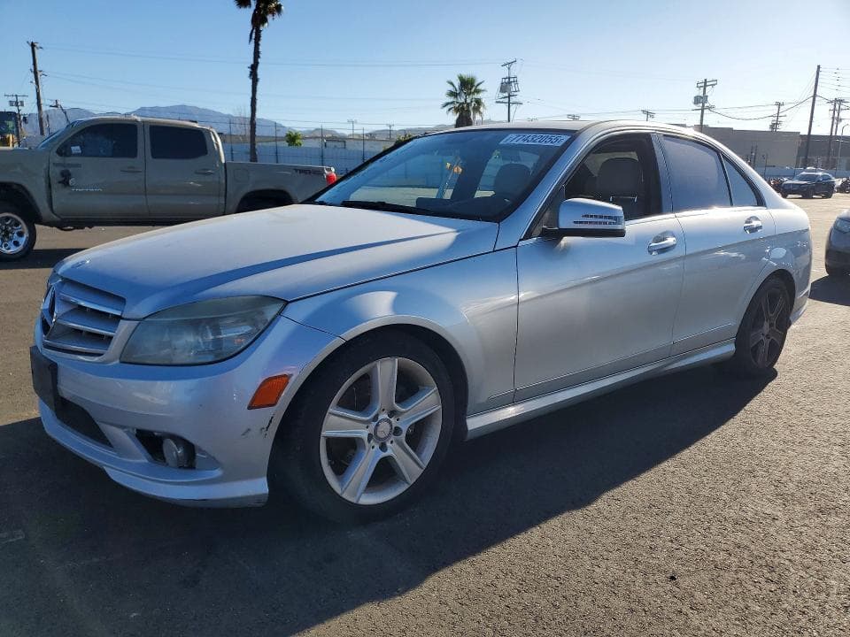 2010 Mercedes-Benz C 300