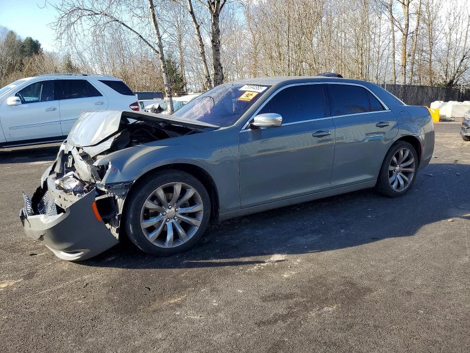 2018 Chrysler 300 Touring