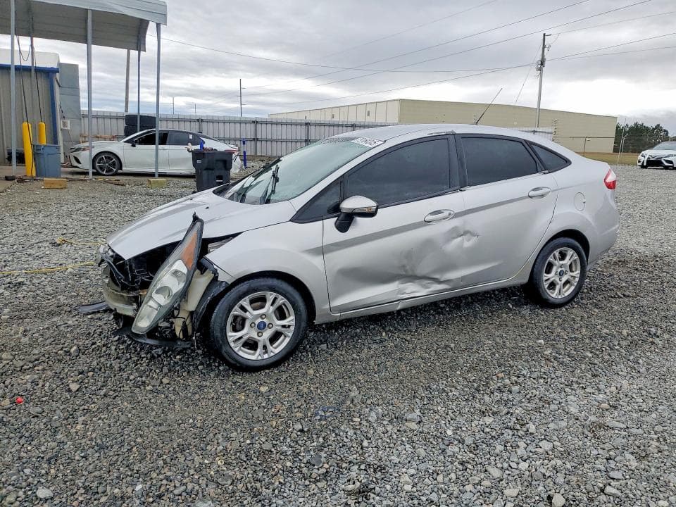 2015 Ford Fiesta SE
