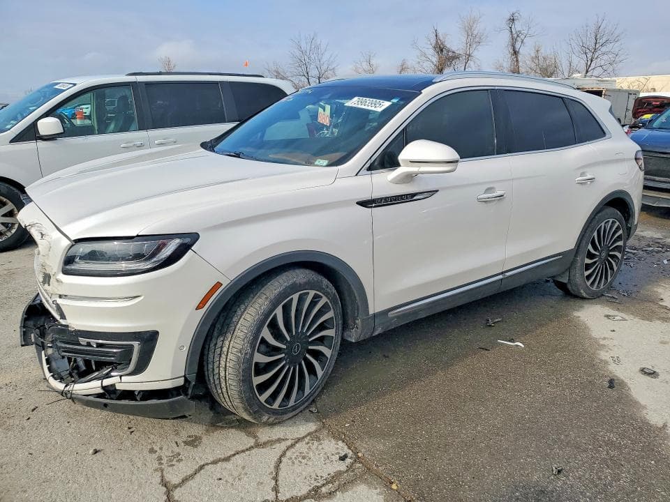2019 Lincoln Nautilus Black Label