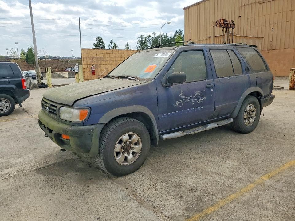 1996 Nissan Pathfinder XE