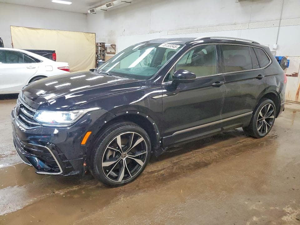 2024 Volkswagen Tiguan SEL R-Line Black