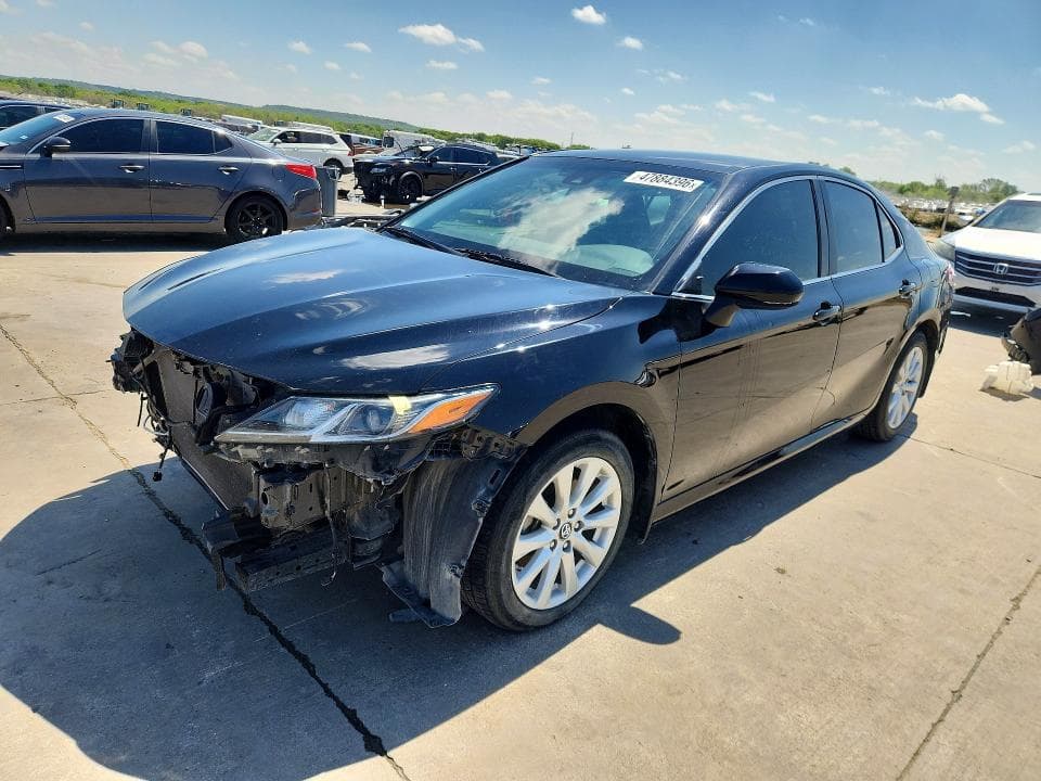 2019 Toyota Camry LE