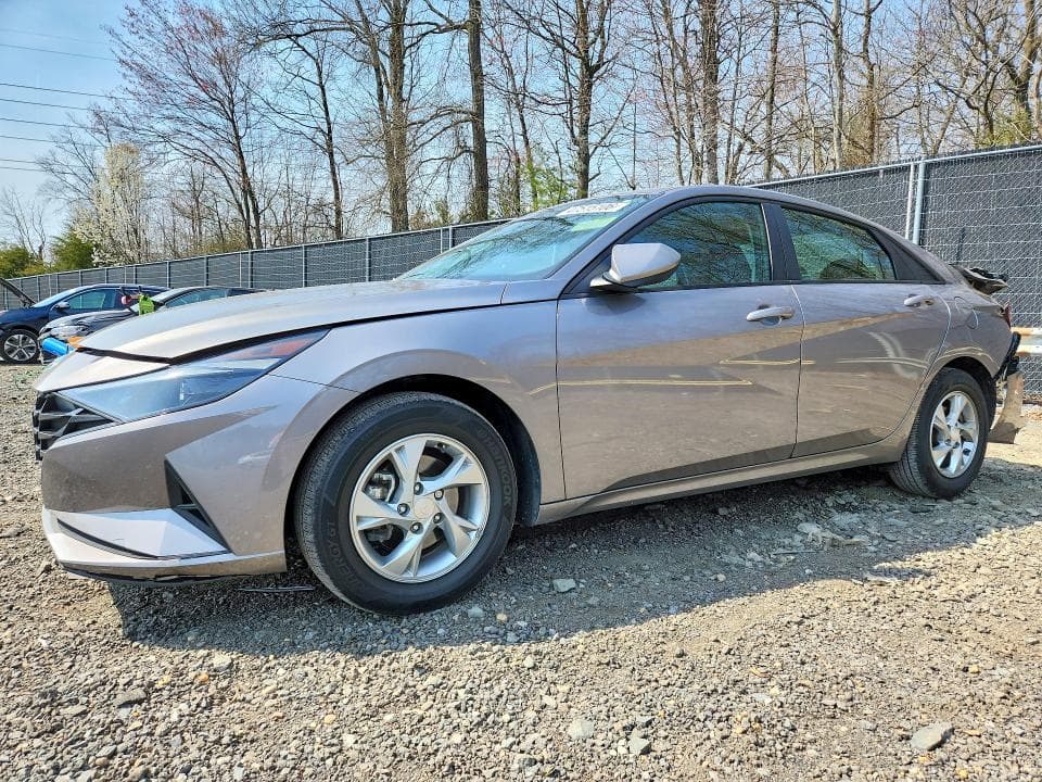 2023 Hyundai Elantra SE