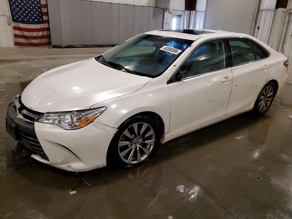 2015 Toyota Camry XLE