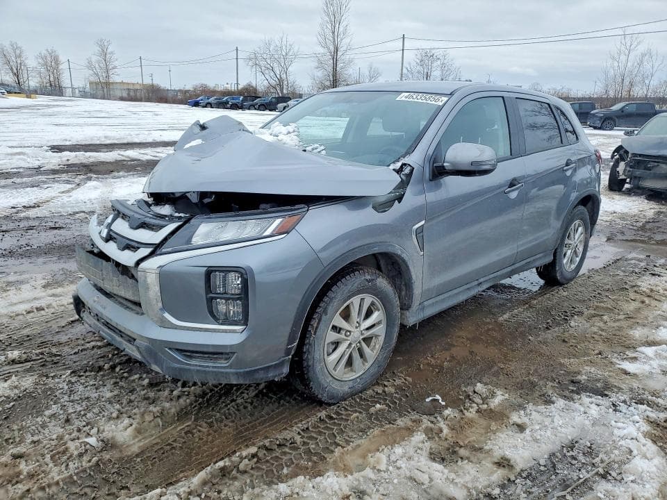2026 Mitsubishi RVR SE