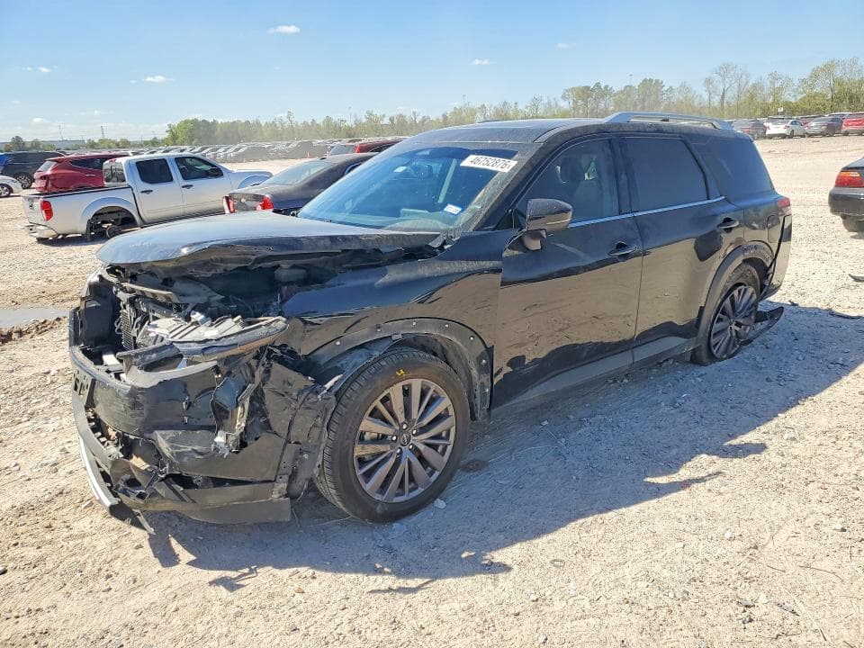 2022 Nissan Pathfinder SL