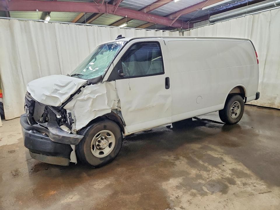 2025 Chevrolet Express G2500
