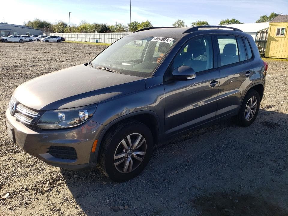 2015 Volkswagen Tiguan S