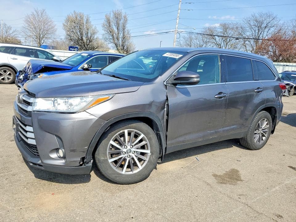 2019 Toyota Highlander XLE