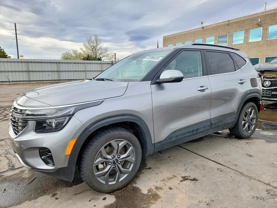 2024 KIA Seltos S