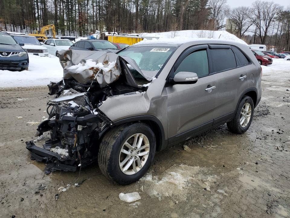 2015 KIA Sorento LX
