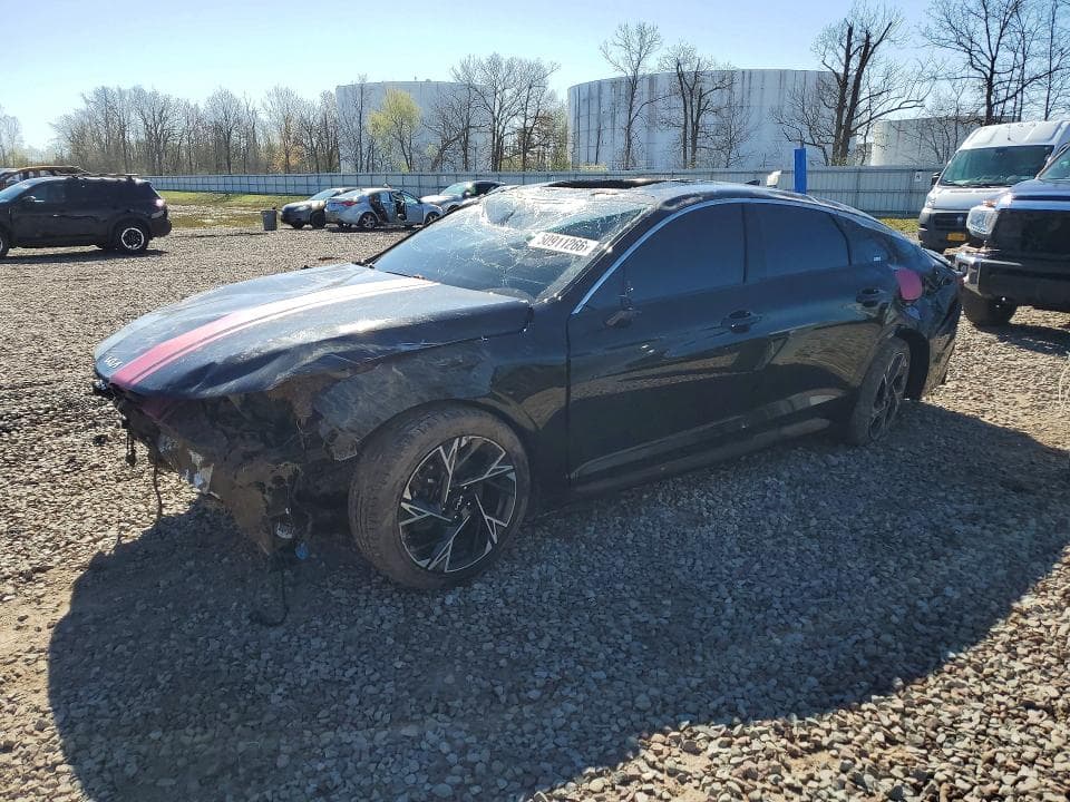 2025 KIA K5 GT Line