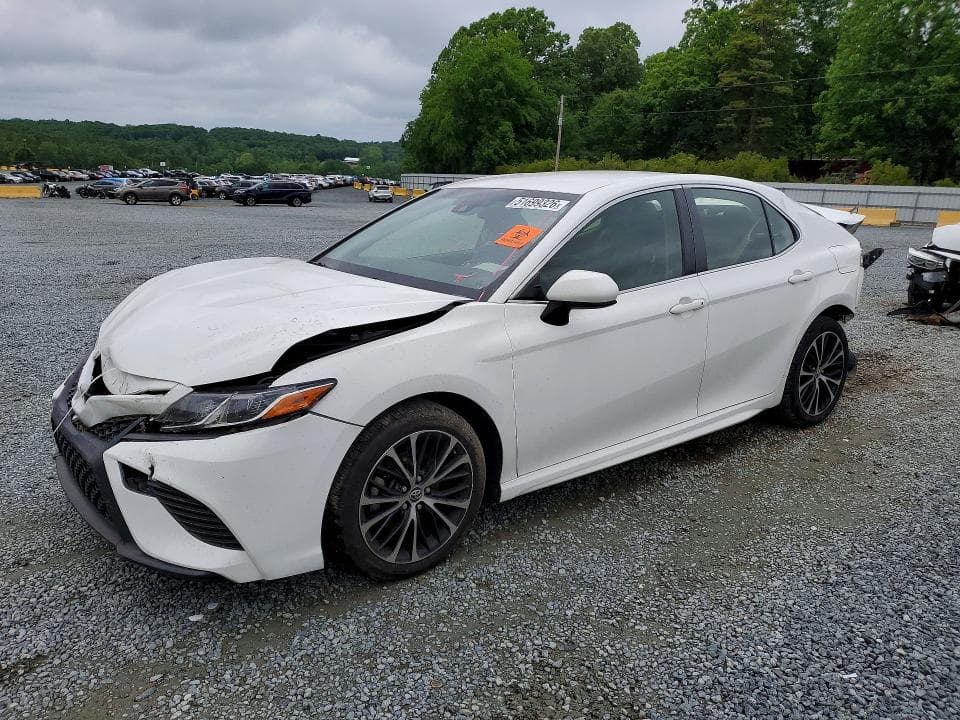 2018 Toyota Camry SE