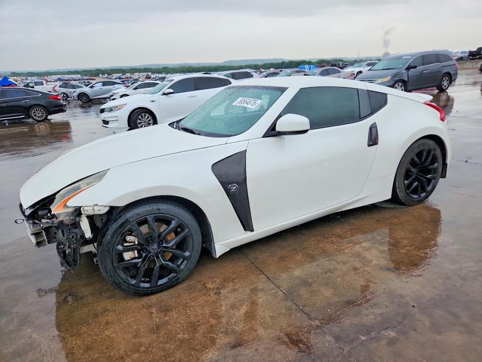 2014 Nissan 370Z Base