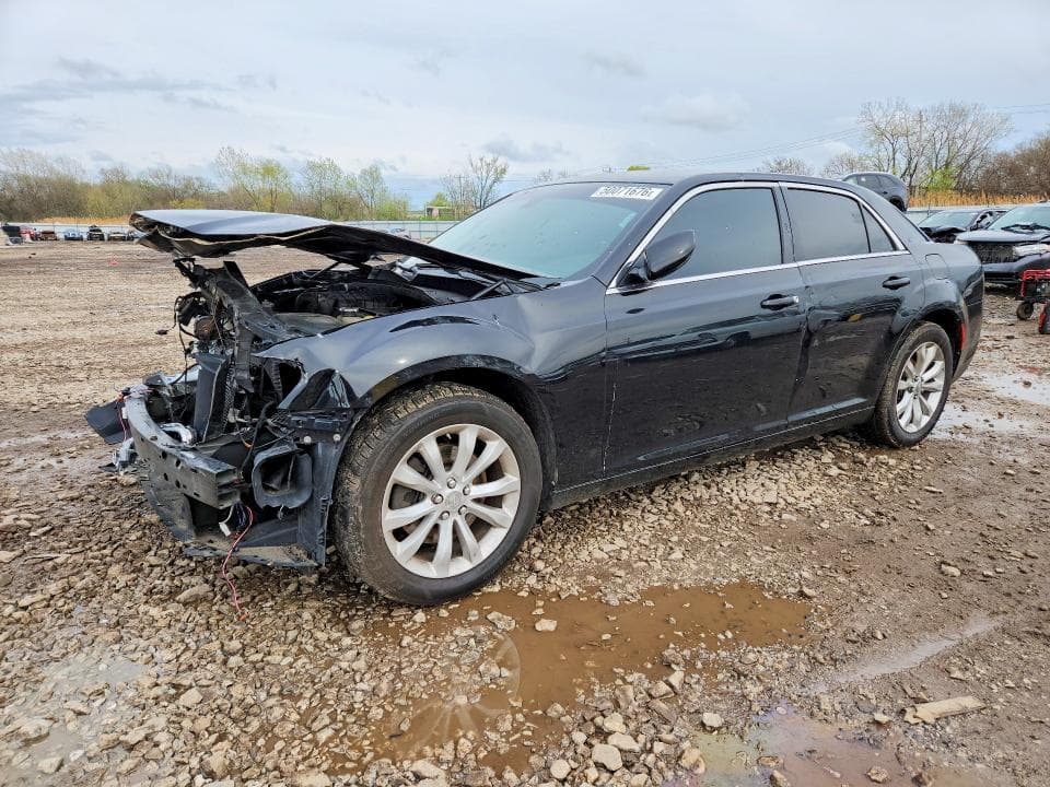 2018 Chrysler 300 Touring