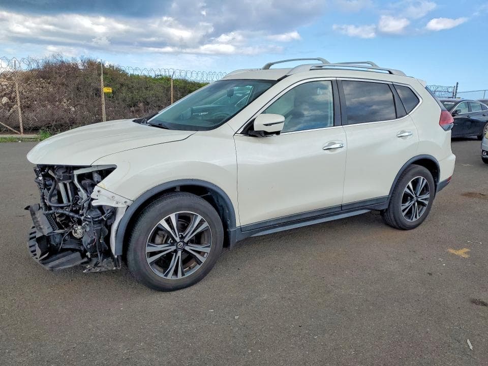 2020 Nissan Rogue SV