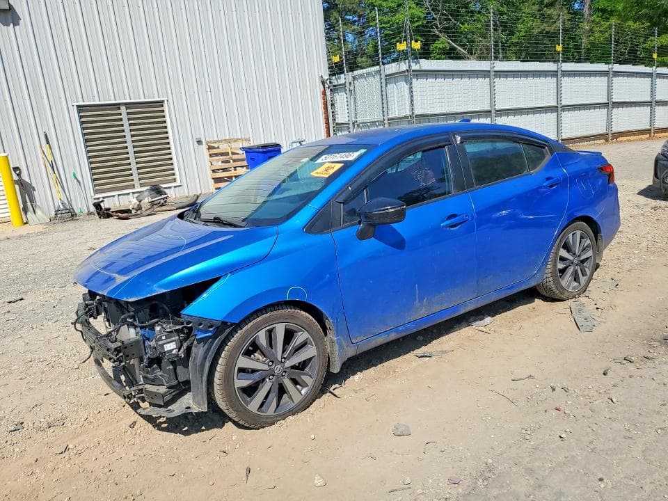 2020 Nissan Versa SR