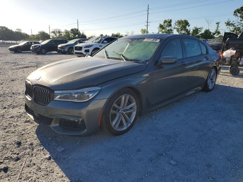 2017 BMW 750 XI