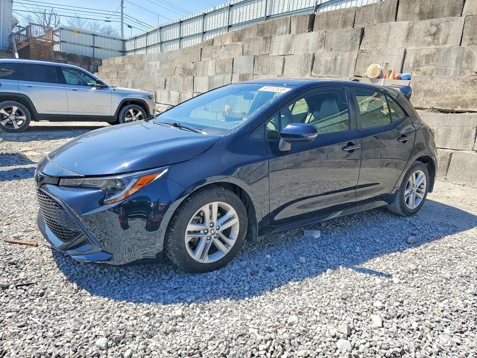 2022 Toyota Corolla Hatchback SE