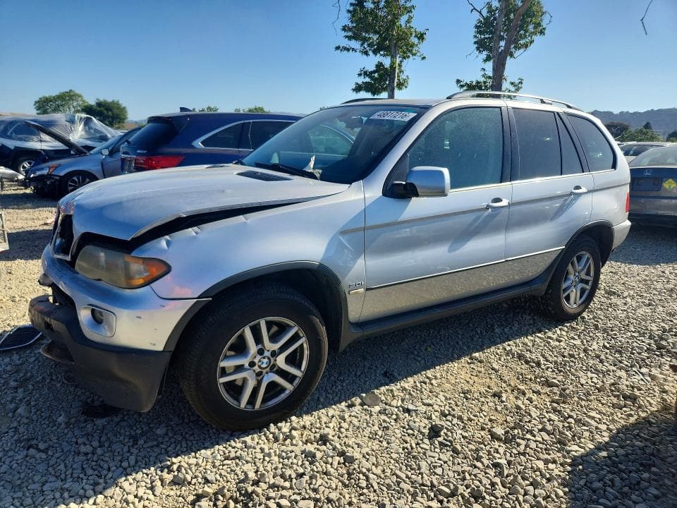 2005 BMW X5 3.0I
