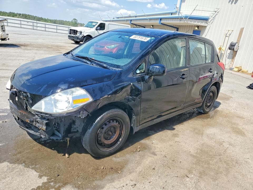 2011 Nissan Versa 1.8 S
