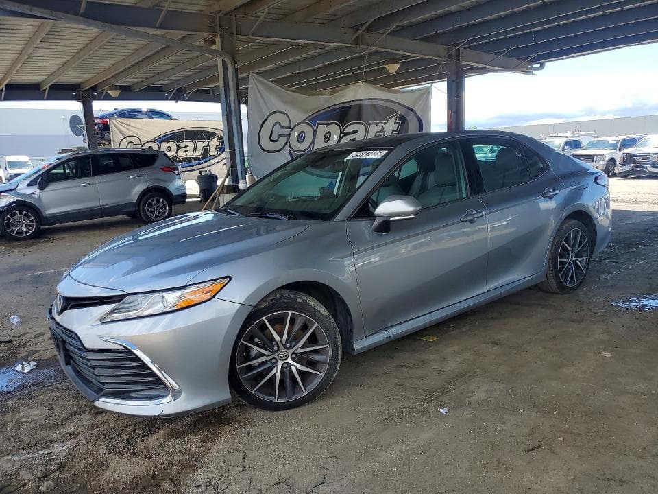 2022 Toyota Camry XLE