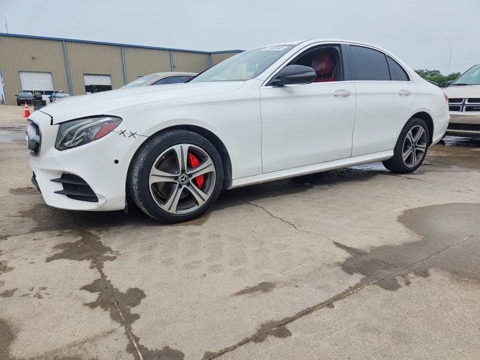 2017 Mercedes-Benz E 300