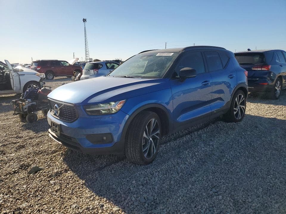 2021 Volvo XC40 T5 R-Design