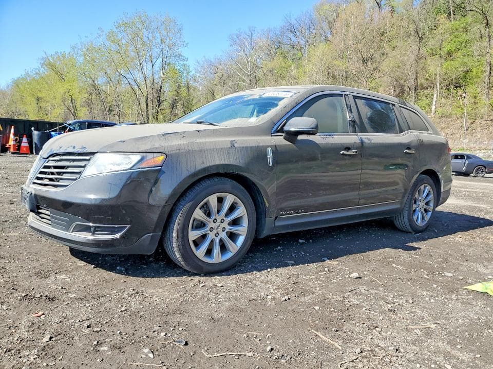 2019 Lincoln Townhouse MKT