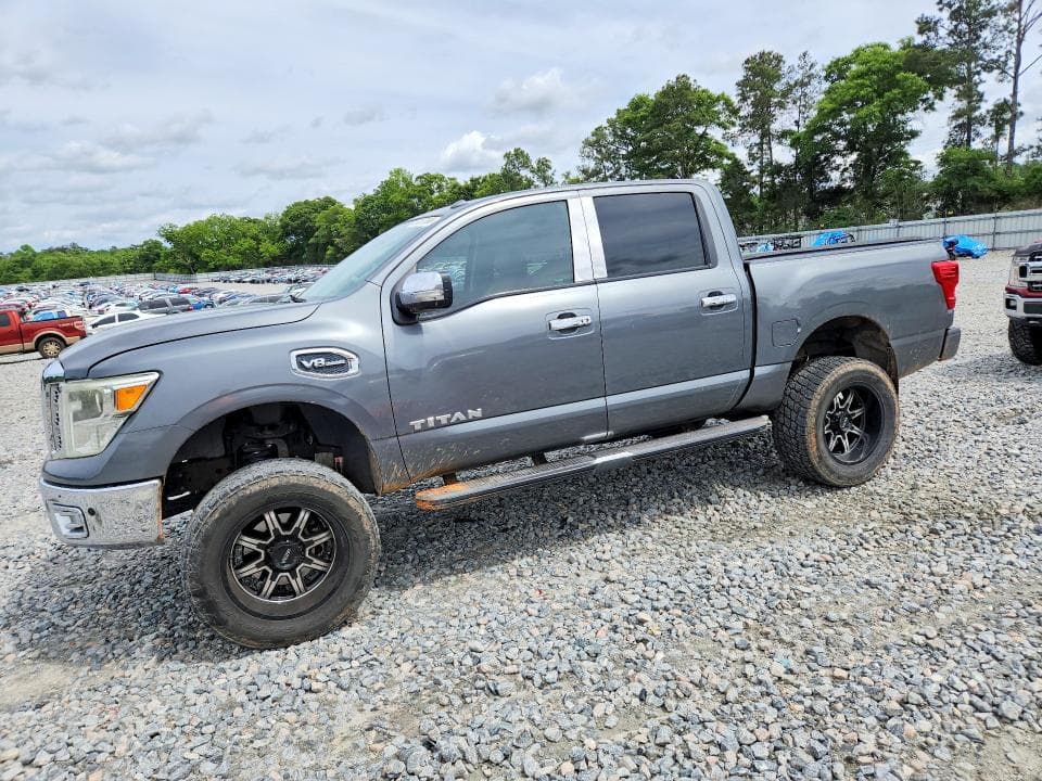 2017 Nissan Titan SL