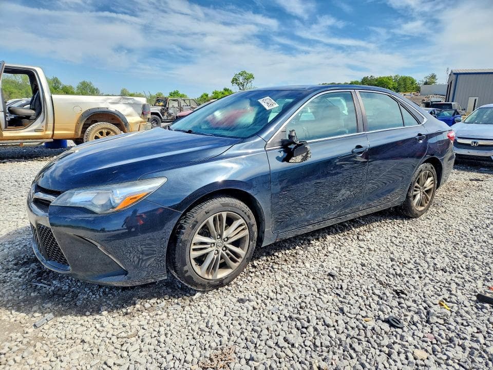 2015 Toyota Camry SE