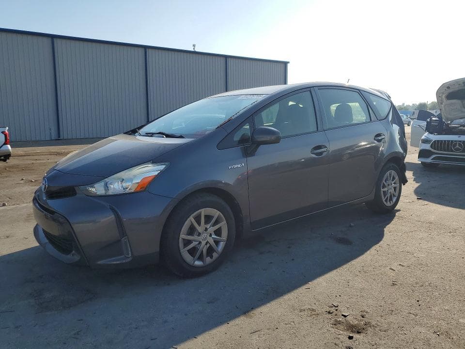 2016 Toyota Prius V Three