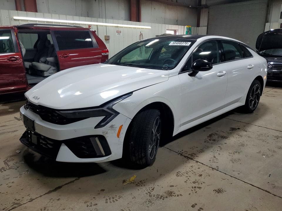 2025 KIA K5 GT Line