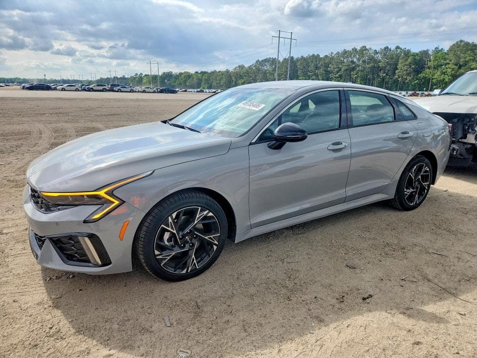 2026 KIA K5 GT Line