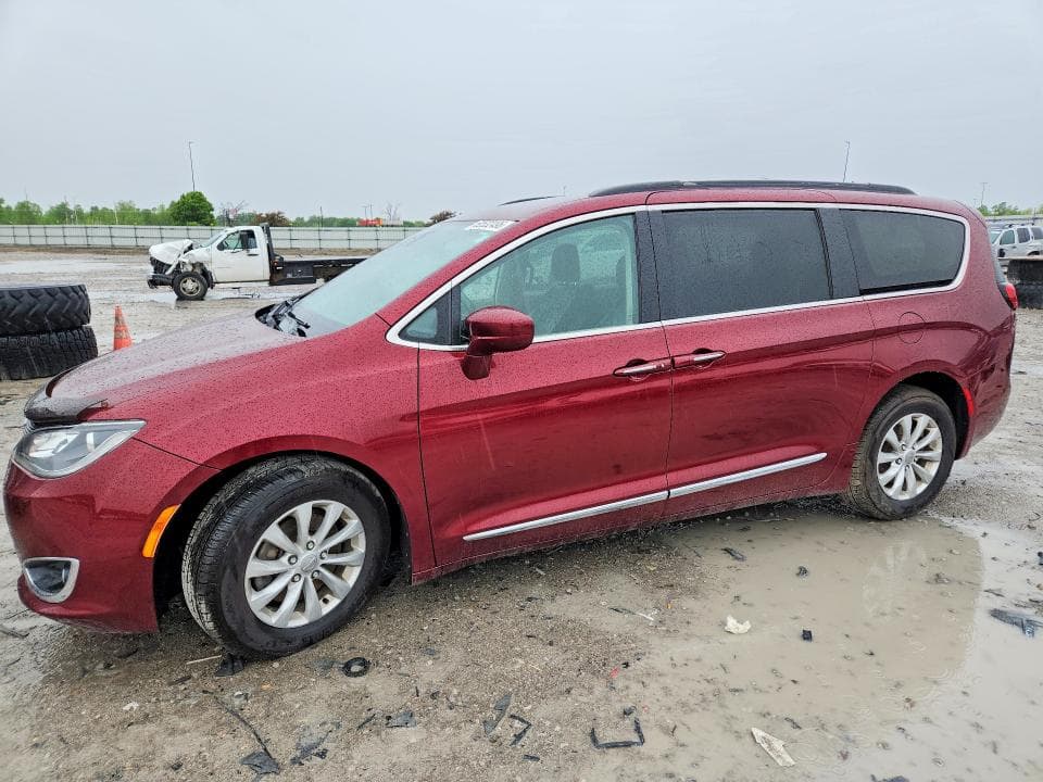 2017 Chrysler Pacifica Touring L