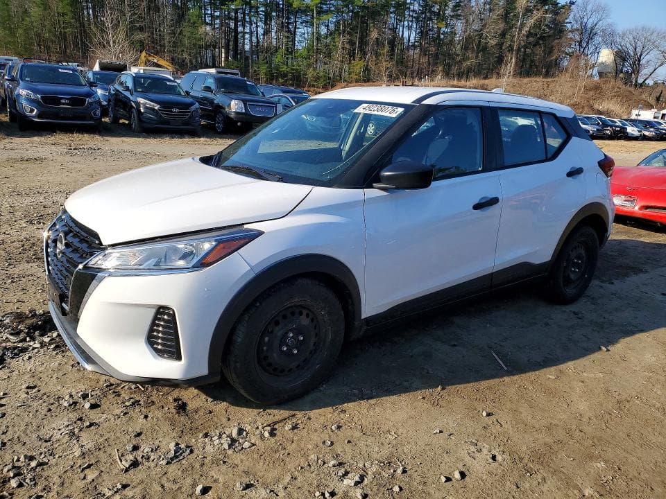 2022 Nissan Kicks S